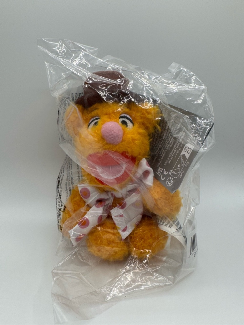 New! Fozzie Bear‎ Plush Keychain Bag Charm – The Muppets – 6'' - Picture 5 of 6